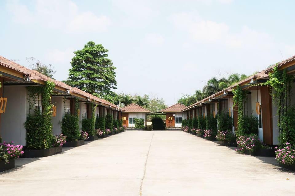 Golden House Hotel Sakaeo Sa Kaeo Extérieur photo